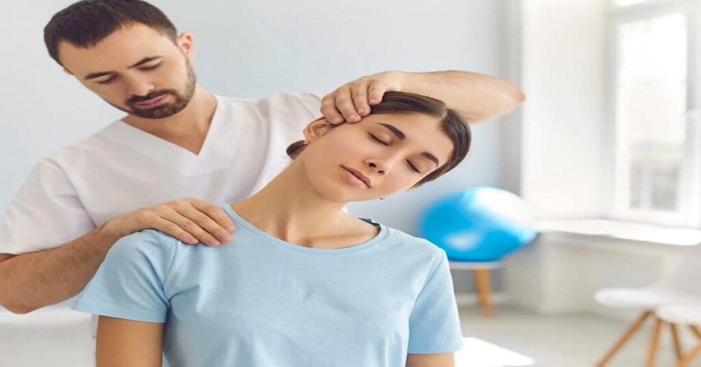 How To Become a Chiropractor Easily